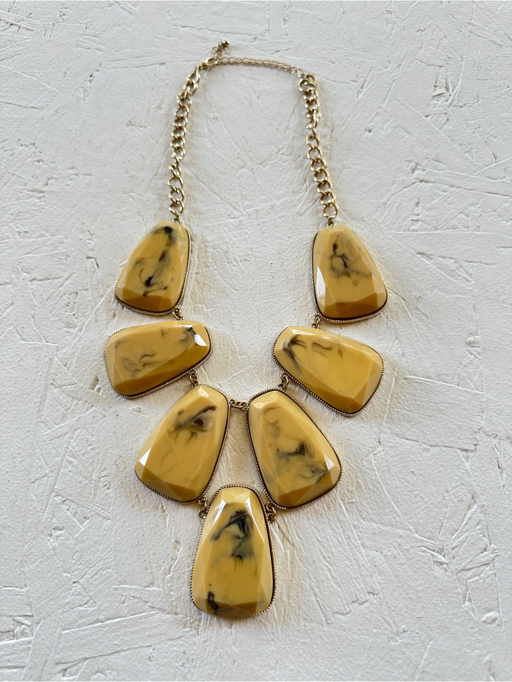 Vintage Bib pendant necklace with yellow acrylic stones and gold toned chain